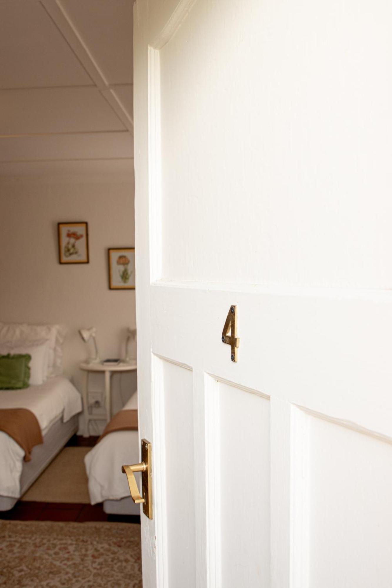 4 Rothman Street B&B Graaff-Reinet Exterior foto